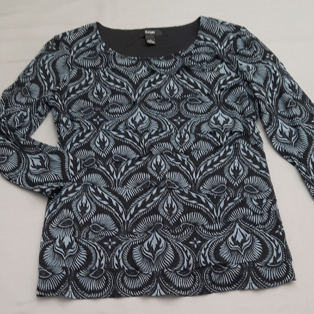 Alfani's Women's Elegant Black Patterned Long Sleeve Top - Size M